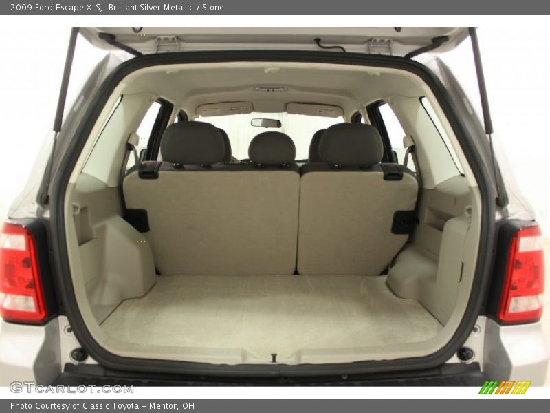 Brilliant Silver Metallic / Stone 2009 Ford Escape XLS