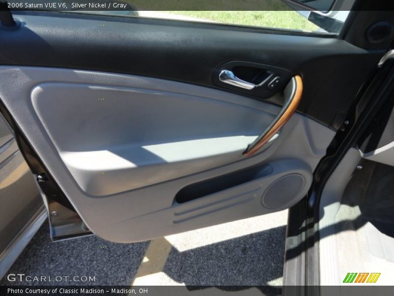 Silver Nickel / Gray 2006 Saturn VUE V6