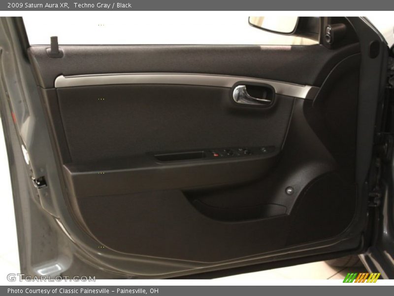 Techno Gray / Black 2009 Saturn Aura XR