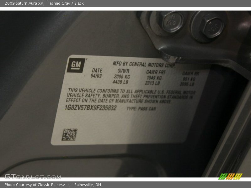 Techno Gray / Black 2009 Saturn Aura XR
