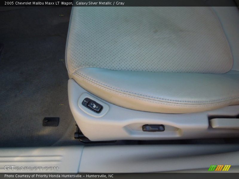 Galaxy Silver Metallic / Gray 2005 Chevrolet Malibu Maxx LT Wagon