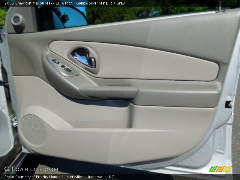 Galaxy Silver Metallic / Gray 2005 Chevrolet Malibu Maxx LT Wagon