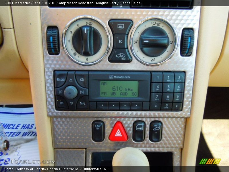 Controls of 2001 SLK 230 Kompressor Roadster