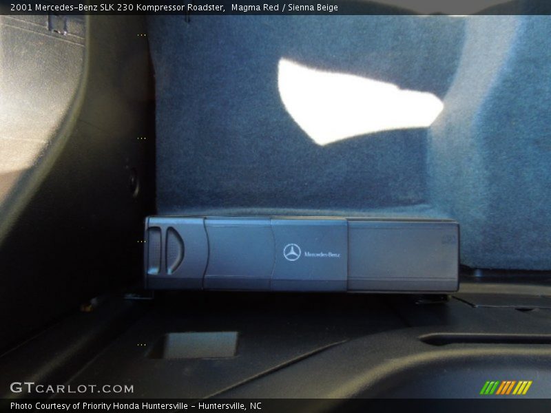 Magma Red / Sienna Beige 2001 Mercedes-Benz SLK 230 Kompressor Roadster