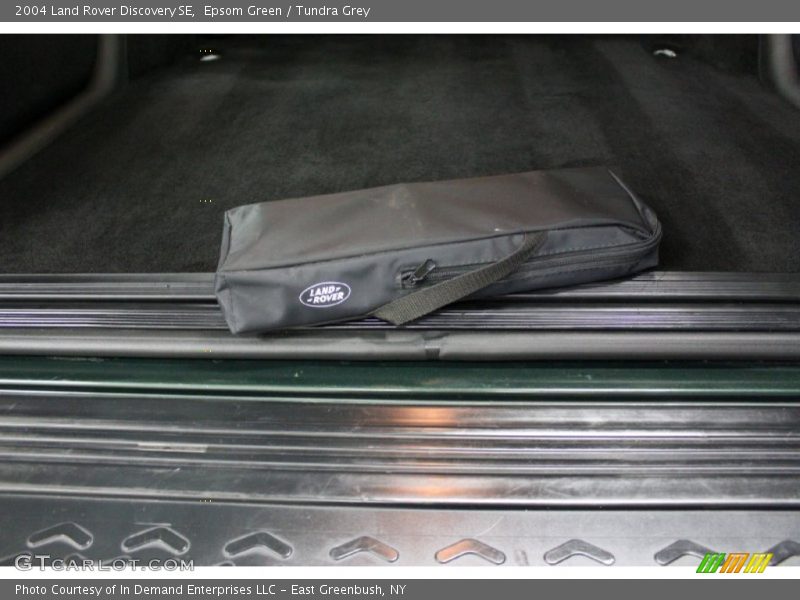 Epsom Green / Tundra Grey 2004 Land Rover Discovery SE