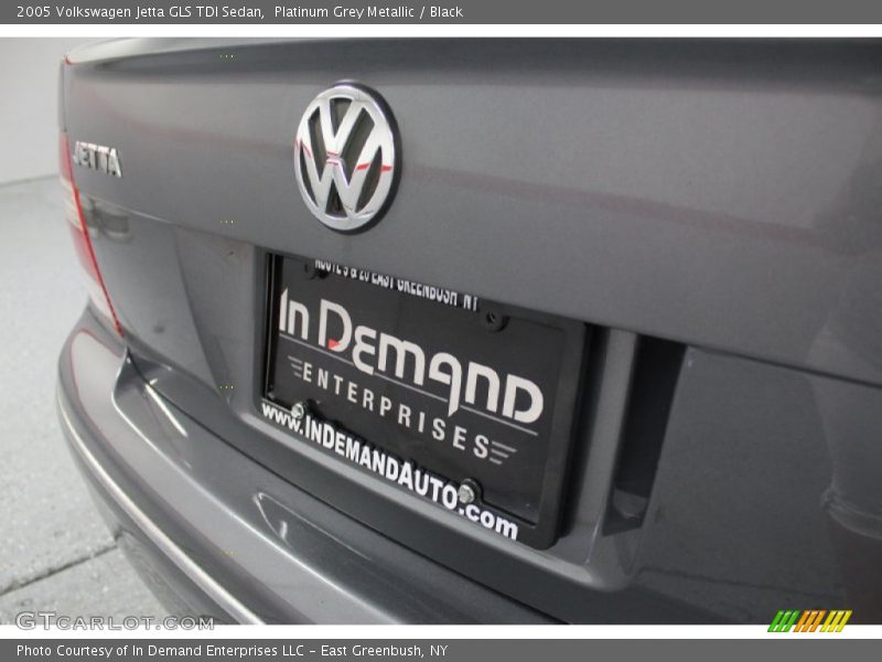 Platinum Grey Metallic / Black 2005 Volkswagen Jetta GLS TDI Sedan