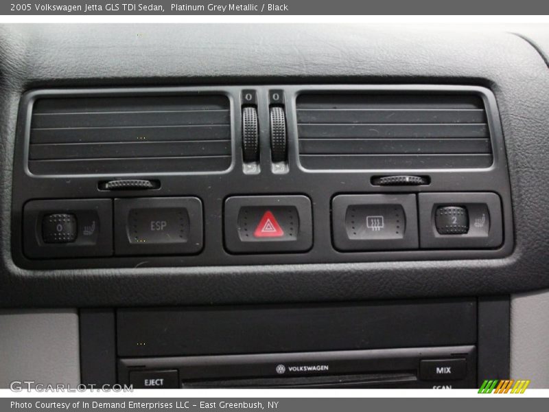 Platinum Grey Metallic / Black 2005 Volkswagen Jetta GLS TDI Sedan