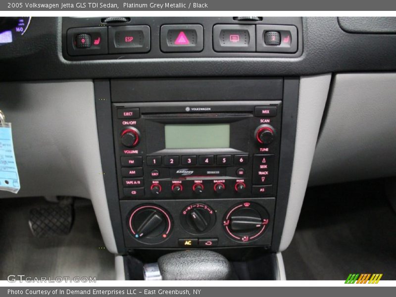 Platinum Grey Metallic / Black 2005 Volkswagen Jetta GLS TDI Sedan