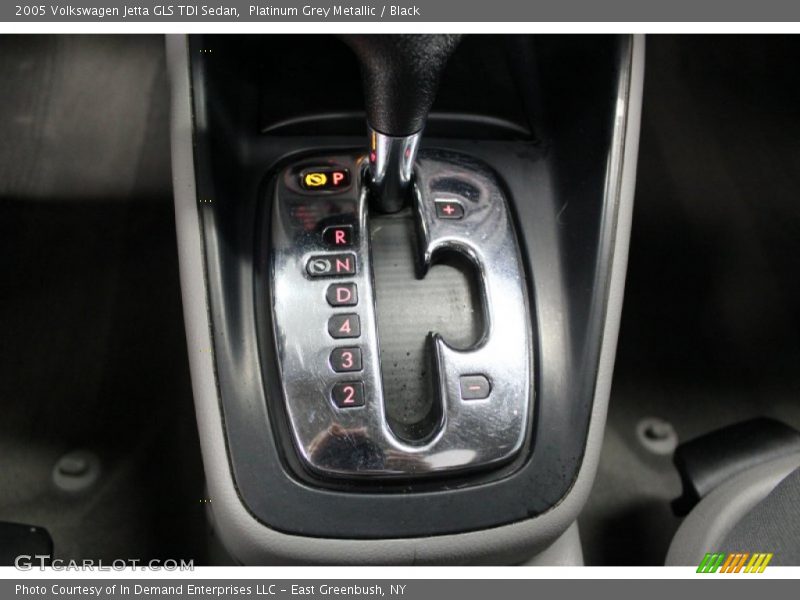 Platinum Grey Metallic / Black 2005 Volkswagen Jetta GLS TDI Sedan