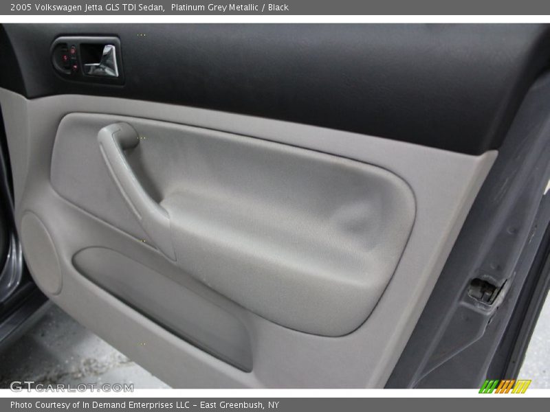 Platinum Grey Metallic / Black 2005 Volkswagen Jetta GLS TDI Sedan
