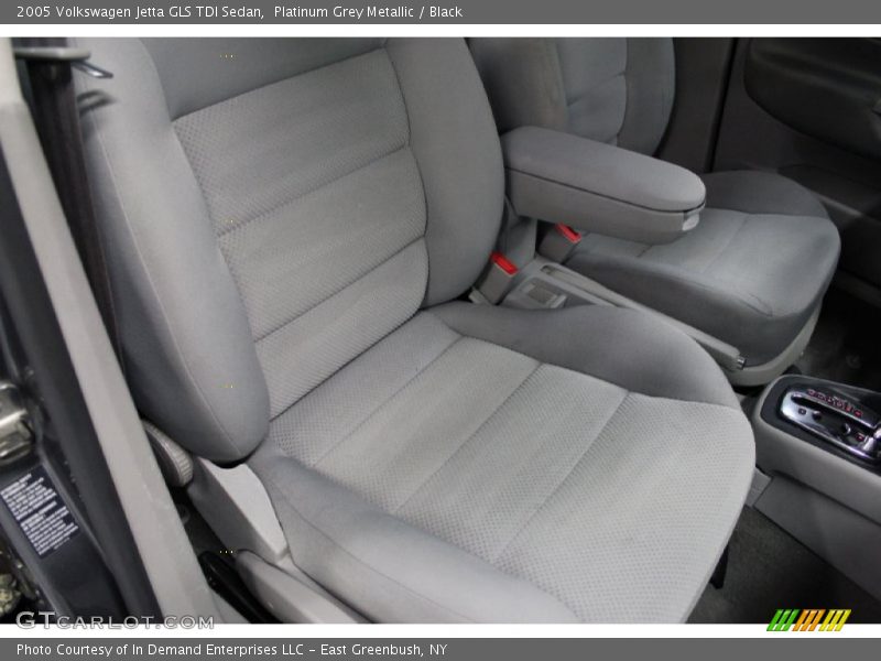 Platinum Grey Metallic / Black 2005 Volkswagen Jetta GLS TDI Sedan