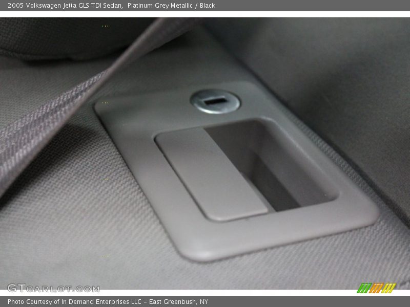 Platinum Grey Metallic / Black 2005 Volkswagen Jetta GLS TDI Sedan