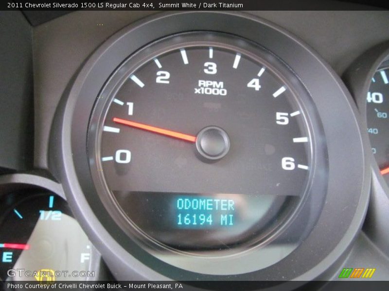 Summit White / Dark Titanium 2011 Chevrolet Silverado 1500 LS Regular Cab 4x4