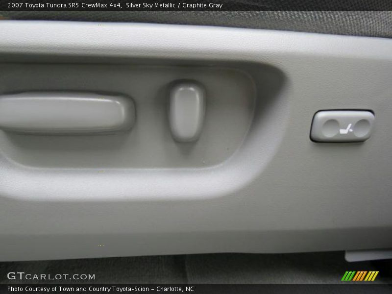 Silver Sky Metallic / Graphite Gray 2007 Toyota Tundra SR5 CrewMax 4x4