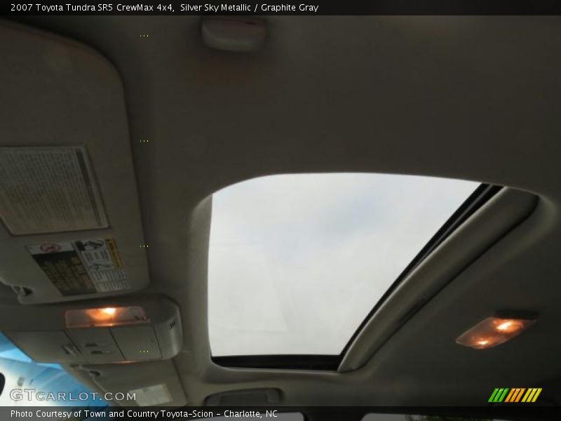 Silver Sky Metallic / Graphite Gray 2007 Toyota Tundra SR5 CrewMax 4x4