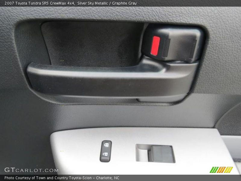 Silver Sky Metallic / Graphite Gray 2007 Toyota Tundra SR5 CrewMax 4x4