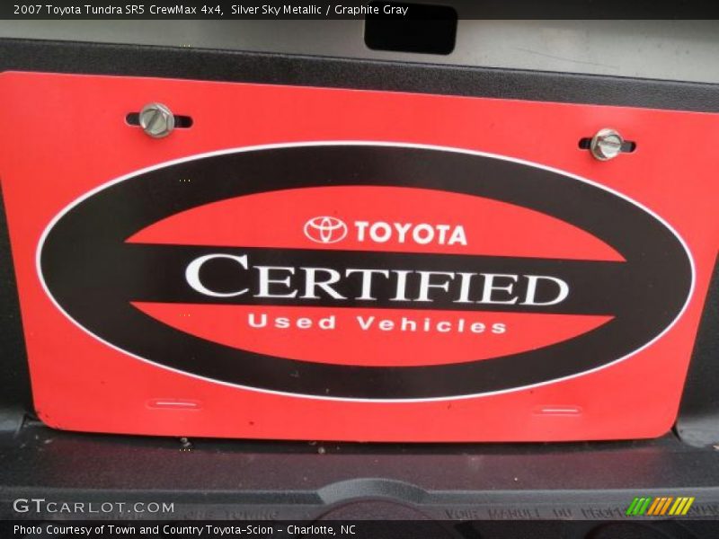 Silver Sky Metallic / Graphite Gray 2007 Toyota Tundra SR5 CrewMax 4x4