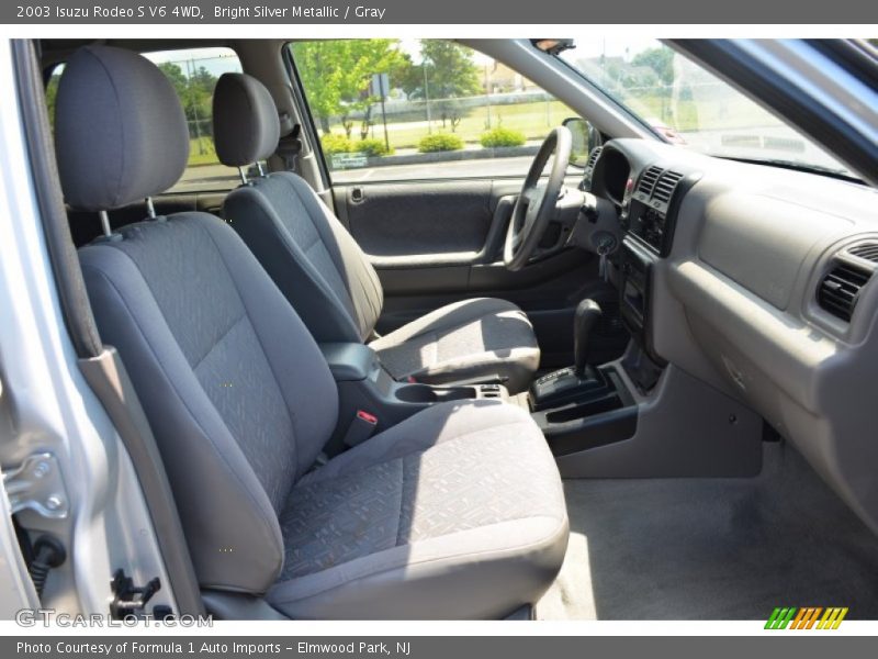 Bright Silver Metallic / Gray 2003 Isuzu Rodeo S V6 4WD