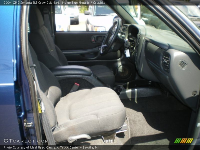 Indigo Blue Metallic / Graphite 2004 GMC Sonoma SLS Crew Cab 4x4