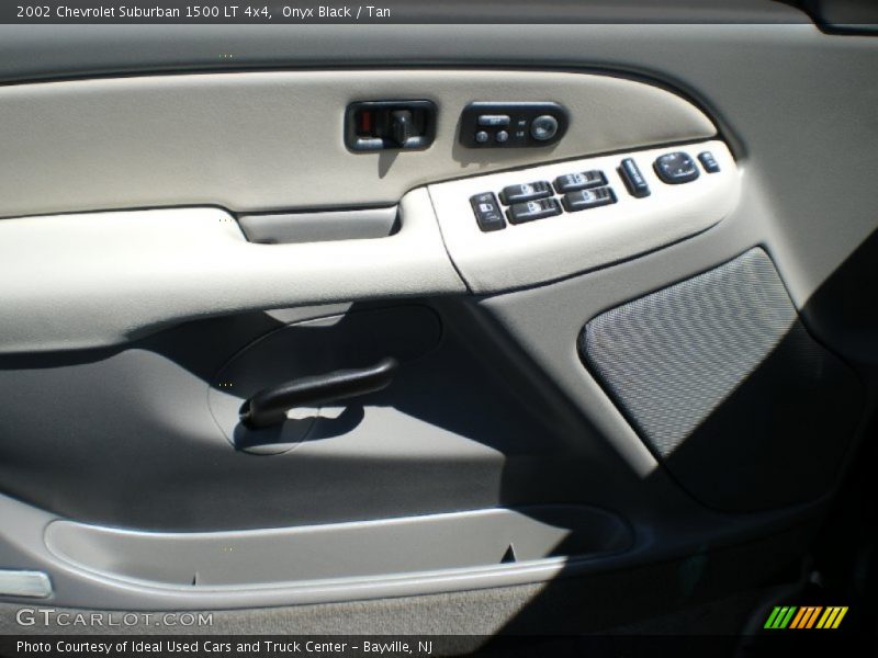 Onyx Black / Tan 2002 Chevrolet Suburban 1500 LT 4x4