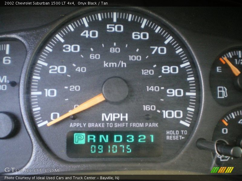 Onyx Black / Tan 2002 Chevrolet Suburban 1500 LT 4x4