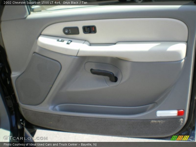 Onyx Black / Tan 2002 Chevrolet Suburban 1500 LT 4x4