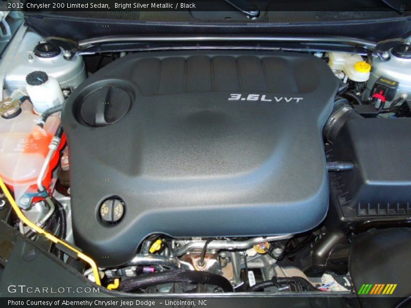 Bright Silver Metallic / Black 2012 Chrysler 200 Limited Sedan