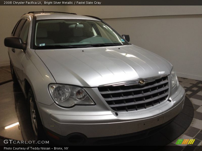 Bright Silver Metallic / Pastel Slate Gray 2008 Chrysler Pacifica LX