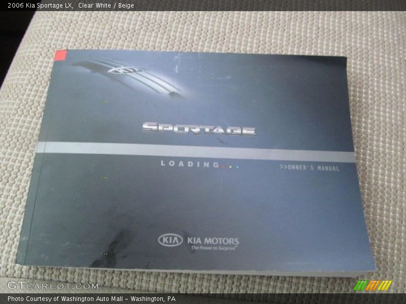 Clear White / Beige 2006 Kia Sportage LX