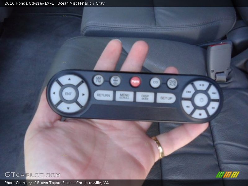 Ocean Mist Metallic / Gray 2010 Honda Odyssey EX-L