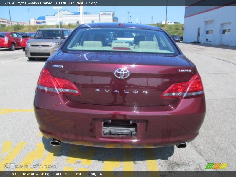 Cassis Red Pearl / Ivory 2009 Toyota Avalon Limited