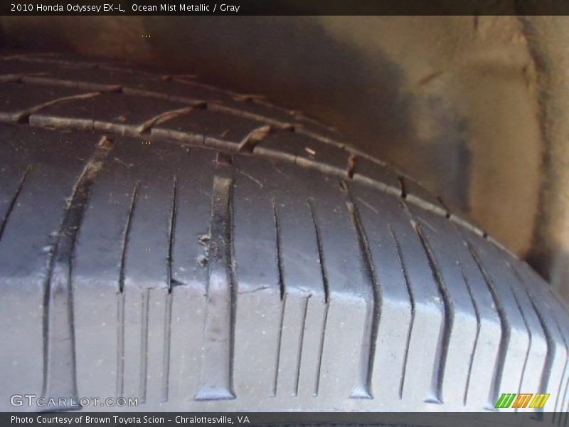 Ocean Mist Metallic / Gray 2010 Honda Odyssey EX-L