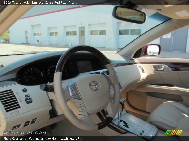 Cassis Red Pearl / Ivory 2009 Toyota Avalon Limited