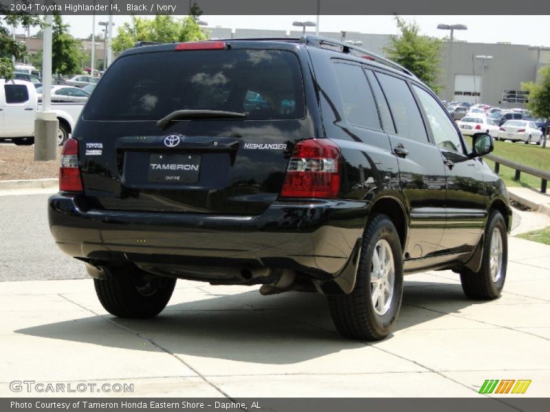 Black / Ivory 2004 Toyota Highlander I4