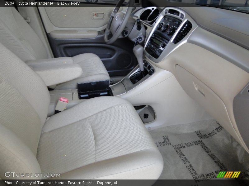 Black / Ivory 2004 Toyota Highlander I4