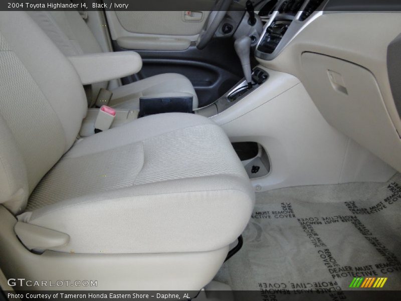 Black / Ivory 2004 Toyota Highlander I4