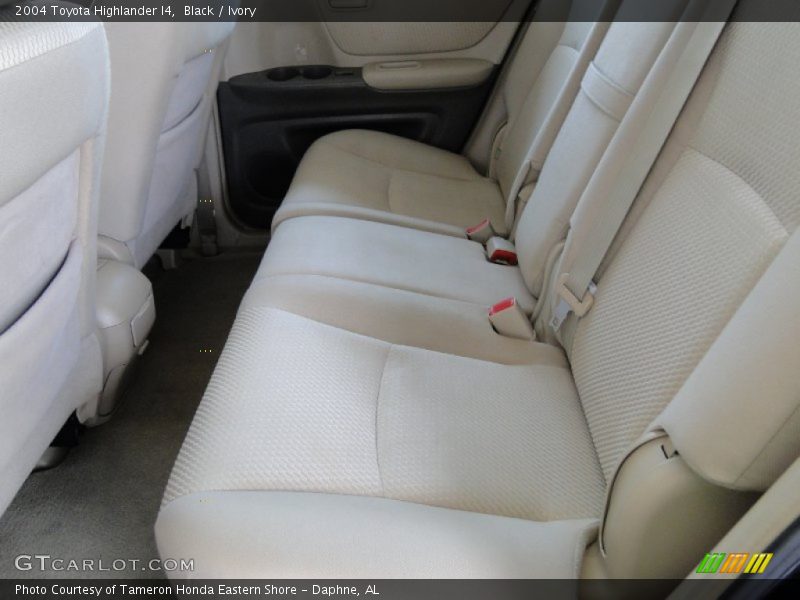 Black / Ivory 2004 Toyota Highlander I4
