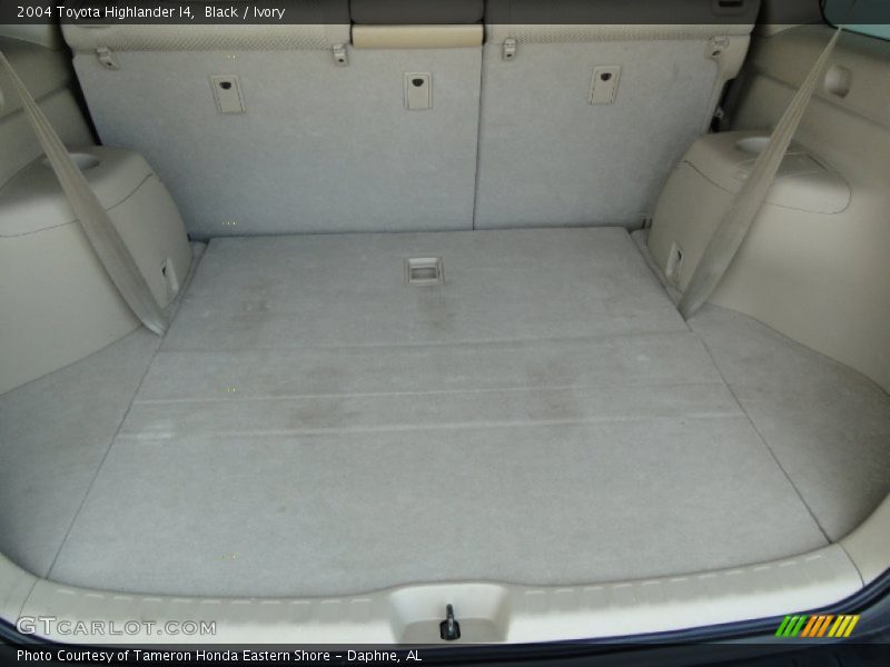  2004 Highlander I4 Trunk