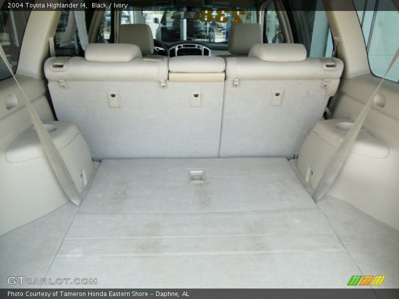  2004 Highlander I4 Trunk