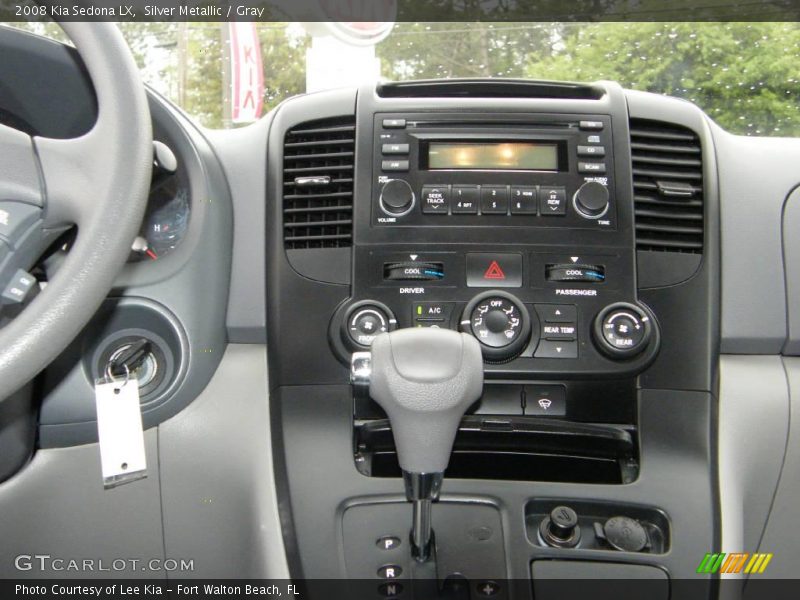 Silver Metallic / Gray 2008 Kia Sedona LX