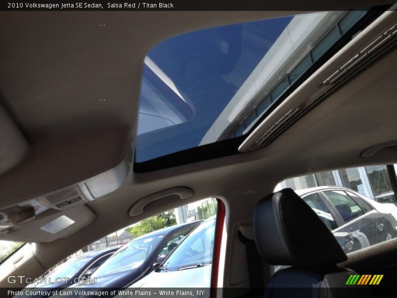 Salsa Red / Titan Black 2010 Volkswagen Jetta SE Sedan