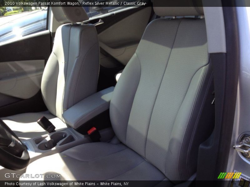 Reflex Silver Metallic / Classic Gray 2010 Volkswagen Passat Komfort Wagon