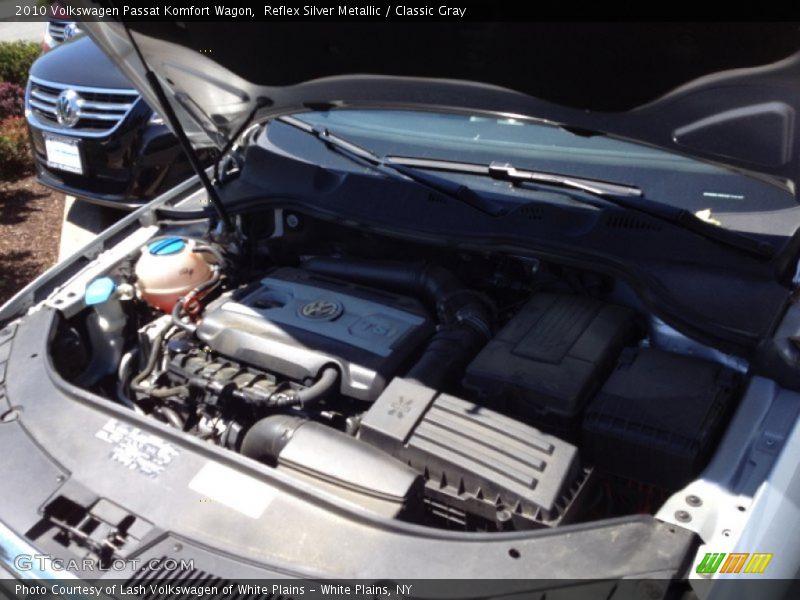 Reflex Silver Metallic / Classic Gray 2010 Volkswagen Passat Komfort Wagon