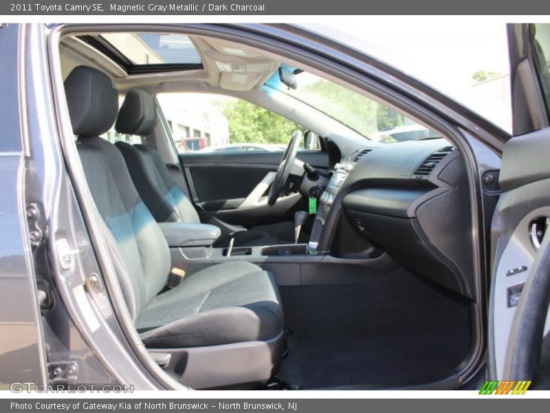 Magnetic Gray Metallic / Dark Charcoal 2011 Toyota Camry SE