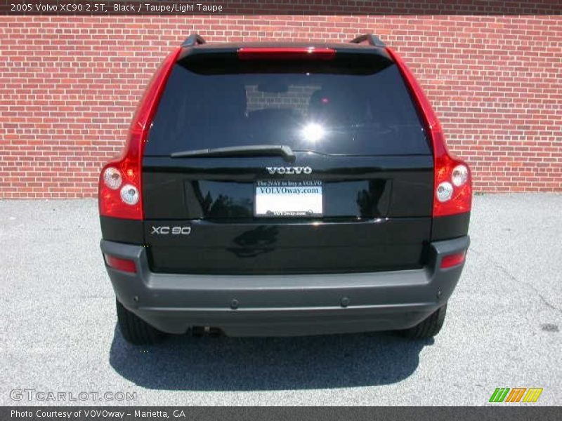 Black / Taupe/Light Taupe 2005 Volvo XC90 2.5T