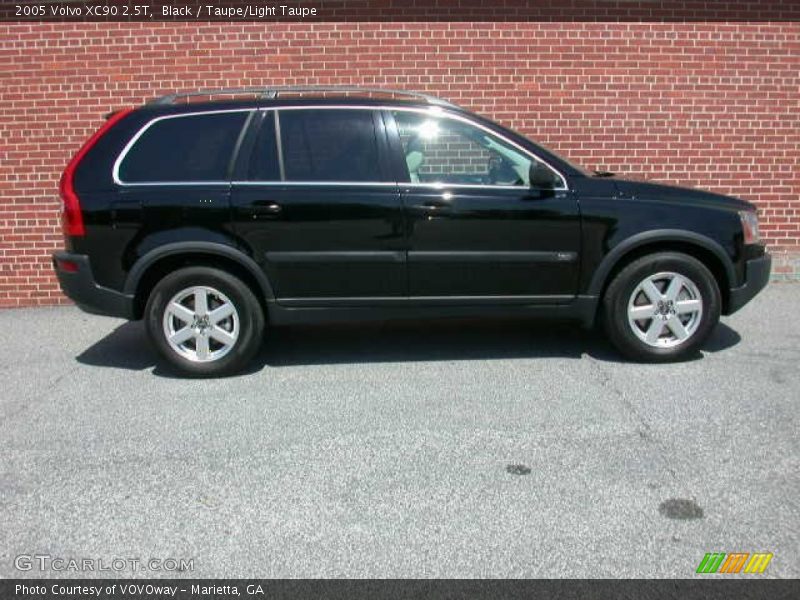 Black / Taupe/Light Taupe 2005 Volvo XC90 2.5T
