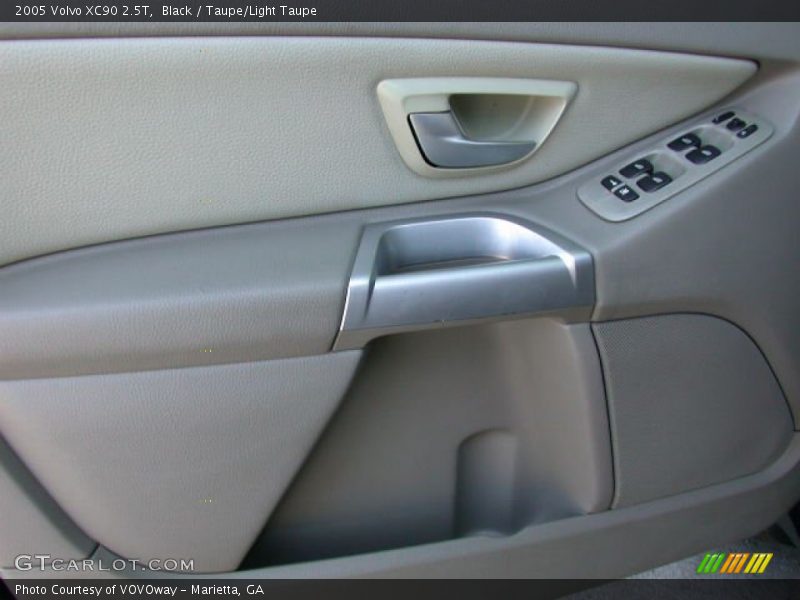 Black / Taupe/Light Taupe 2005 Volvo XC90 2.5T
