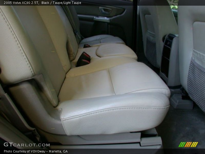 Black / Taupe/Light Taupe 2005 Volvo XC90 2.5T