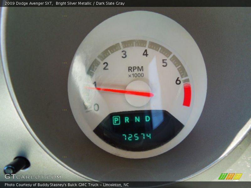 Bright Silver Metallic / Dark Slate Gray 2009 Dodge Avenger SXT