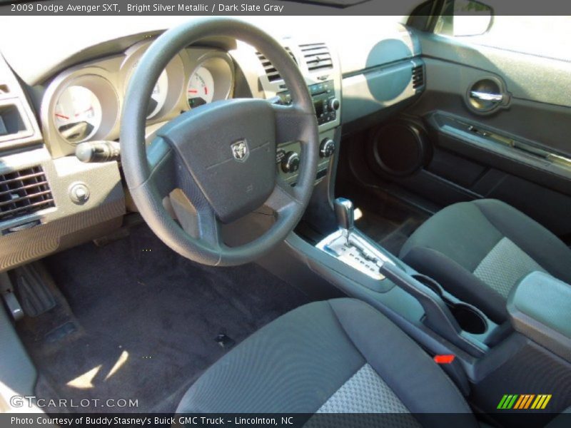 Bright Silver Metallic / Dark Slate Gray 2009 Dodge Avenger SXT